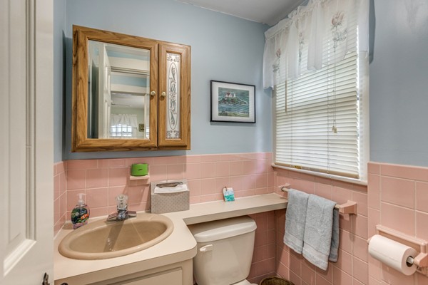 4 Conrad Road Melrose, MA 02176 - Photo 22 of 30 Gallery Image 22