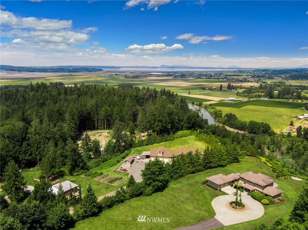 6823 Silvana Terrace Road Stanwood, WA 98292 - Photo 5 of 40 Gallery Image 5