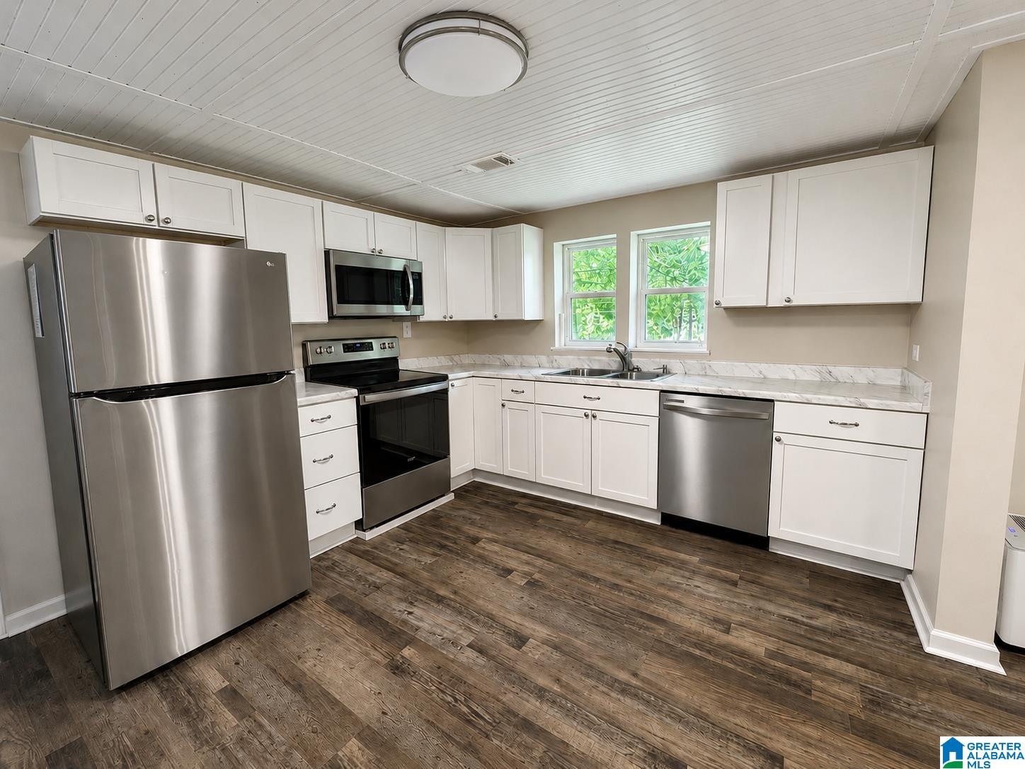 964 Pinedale Road Clanton, AL 35045 - Photo 4 of 23 Gallery Image 4