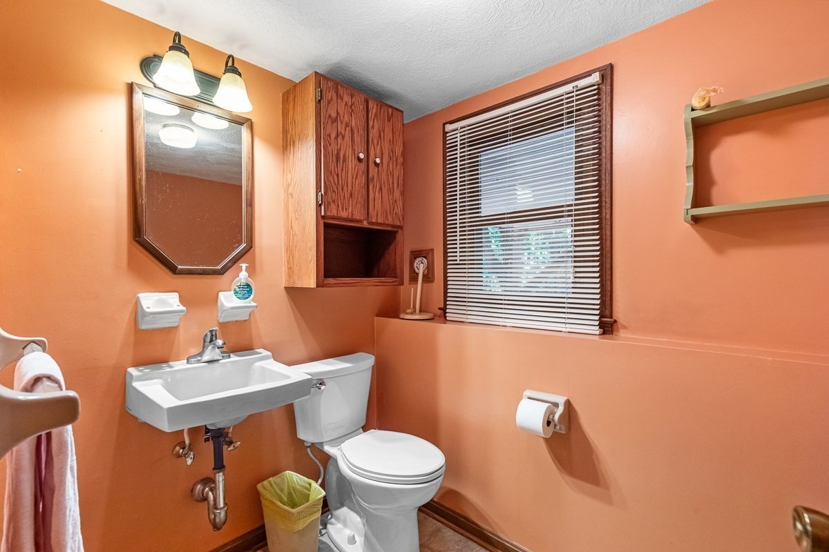 26 Atherton Road Foxboro, MA 02035 - Photo 32 of 42 Gallery Image 32