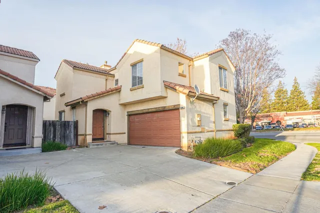 $939,000 | 2299 Woodset Drive, San Jose, CA 95116