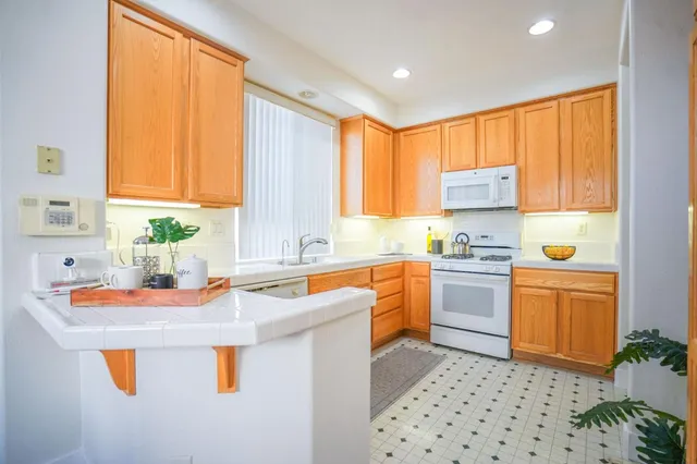 $939,000 | 2299 Woodset Drive, San Jose, CA 95116