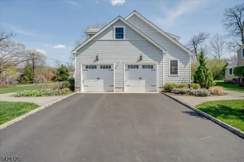 $1,775,000 | 95 Silver Spring Road, Short Hills, NJ 07078