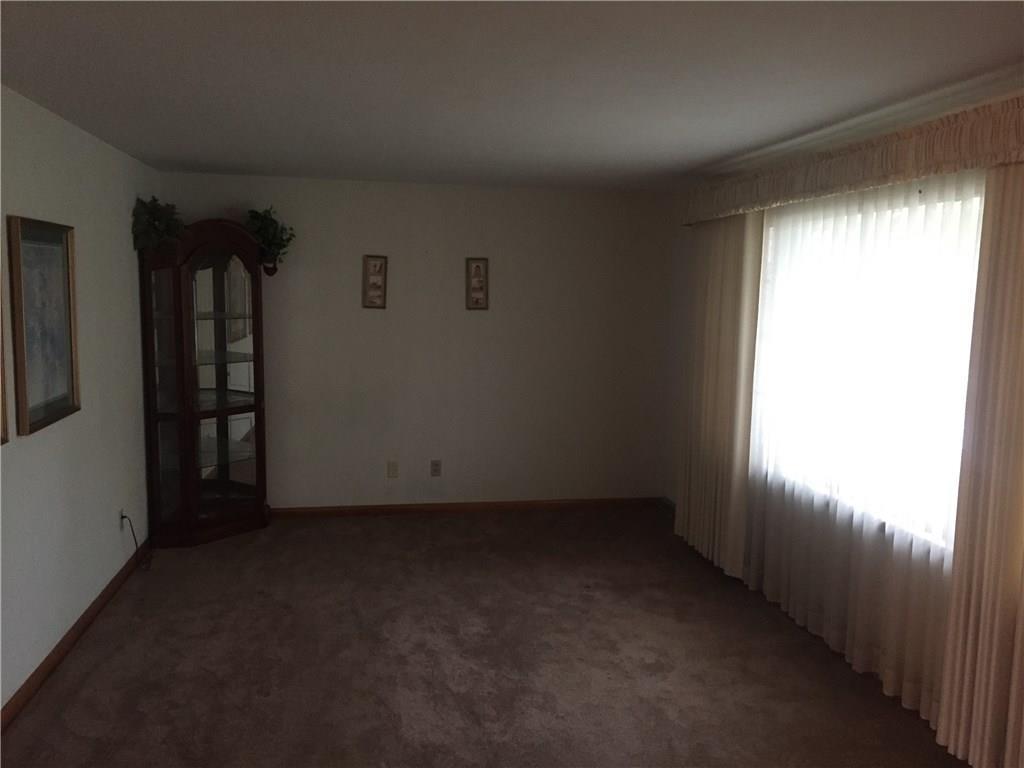 1435 Eastgate Road Springfield, OH 45503 - Photo 2 of 6