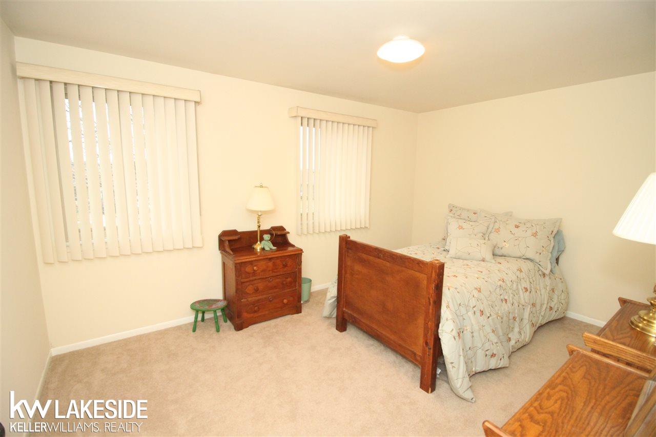 47725 Concord Road Macomb, MI 48044 - Photo 19 of 34 31342048-20.JPG