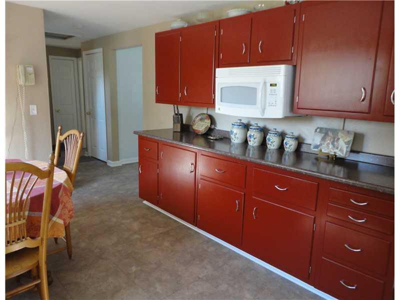 3119 Robinson Run Road McDonald, PA 15057 - Photo 5 of 12 Kitchen.