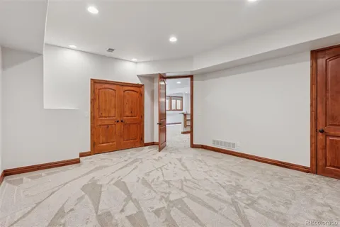 a view of a workspace with furniture