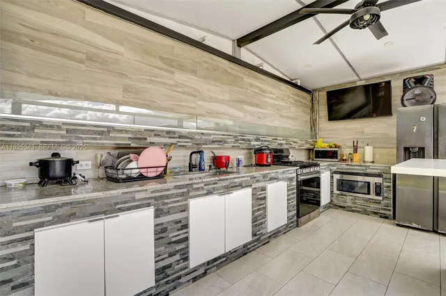 $789,000 | 631 East 53rd Street, Hialeah, FL 33013