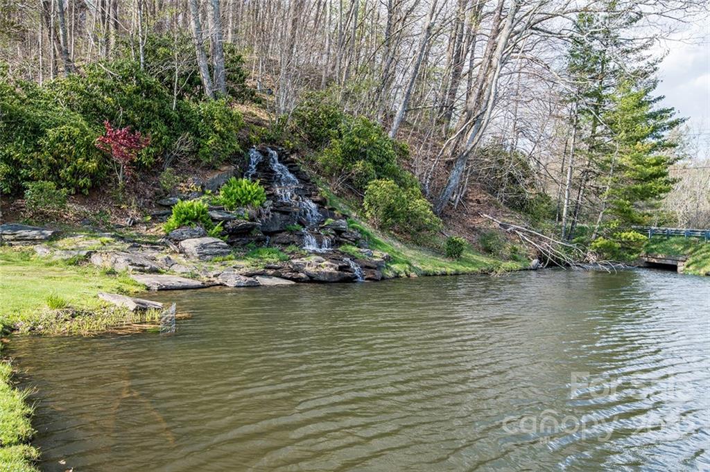 20 Lady Slipper Loop Newland, NC 28657 - Photo 43 of 44