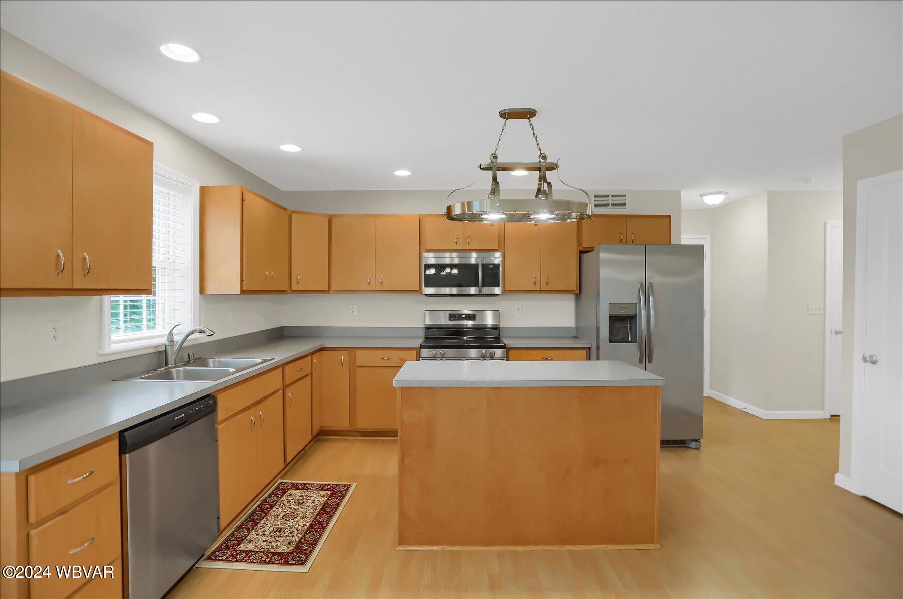 2414 Reed Street Williamsport, PA 17701 - Photo 9 of 49 Kitchen