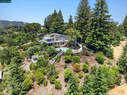 $2,999,000 | 671 Logan Lane, Danville, CA 94526