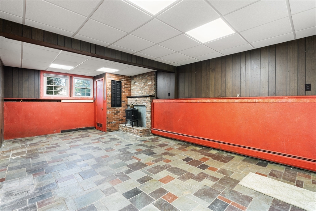 334 Forest Street Raynham, MA 02767 - Photo 28 of 42