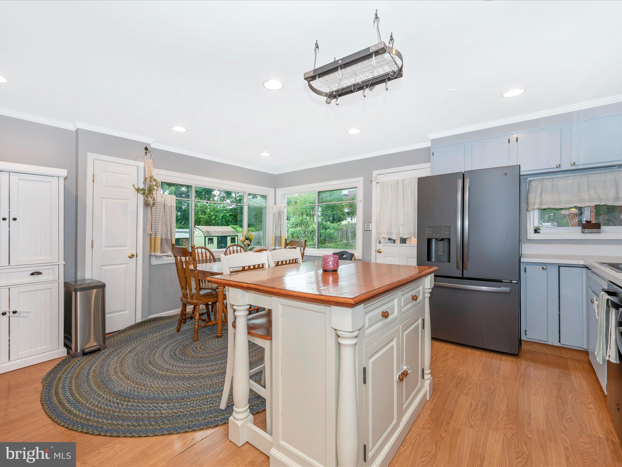 9814 Cottrell Terrace Silver Spring, MD 20903 - Photo 16 of 48 Kitchen