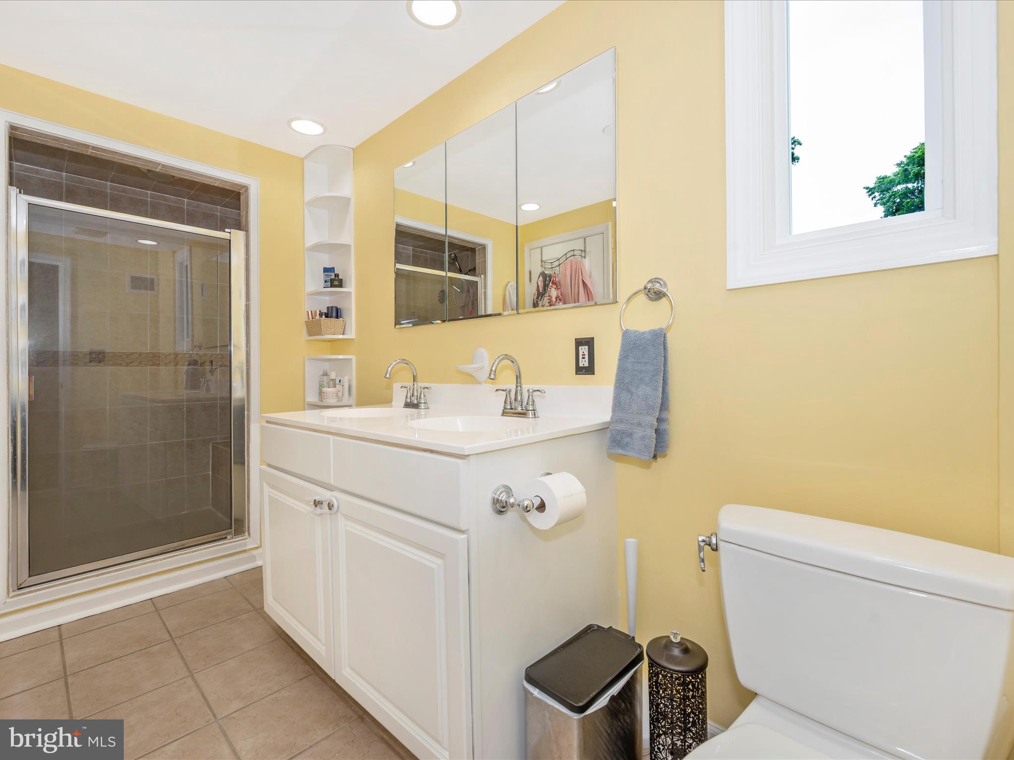 9814 Cottrell Terrace Silver Spring, MD 20903 - Photo 32 of 48 Bathroom