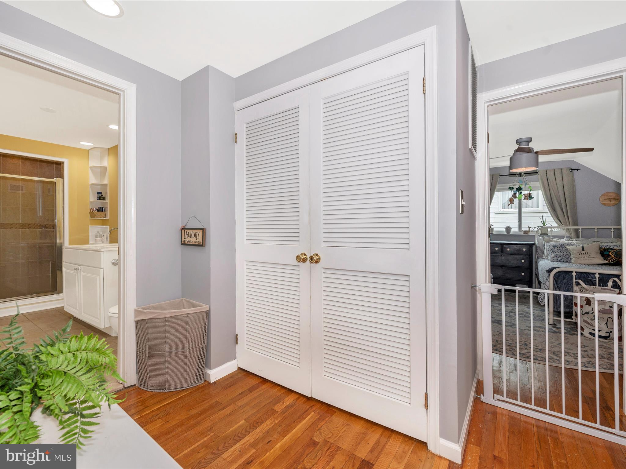 9814 Cottrell Terrace Silver Spring, MD 20903 - Photo 34 of 48 Hall