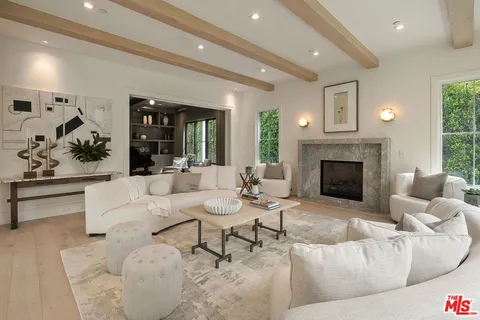 $19,995,000 | 1072 Amalfi Drive, Pacific Palisades, CA 90272