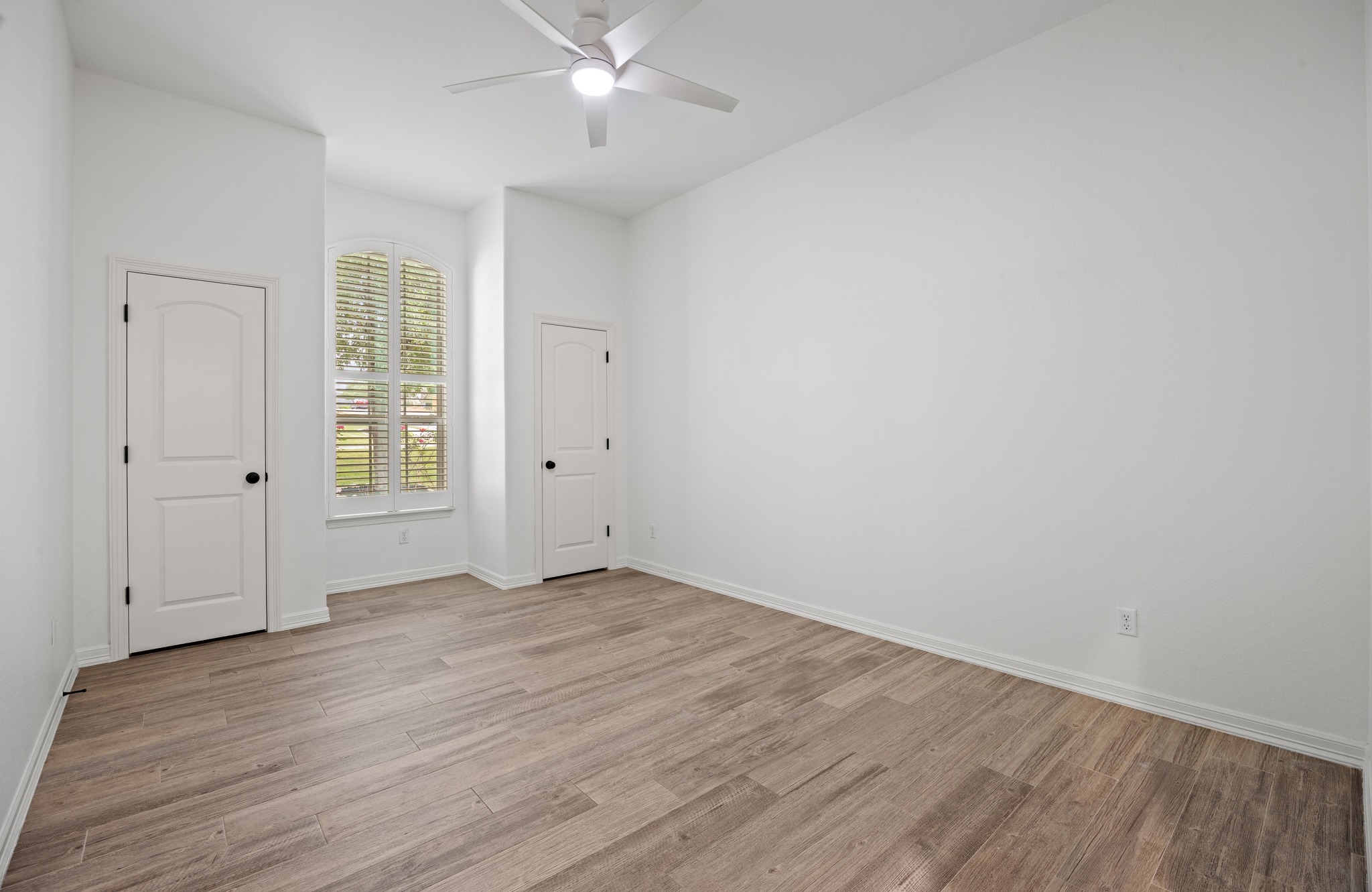 366 Mirafield Lane Austin, TX 78737 - Photo 8 of 34 Bedroom 2