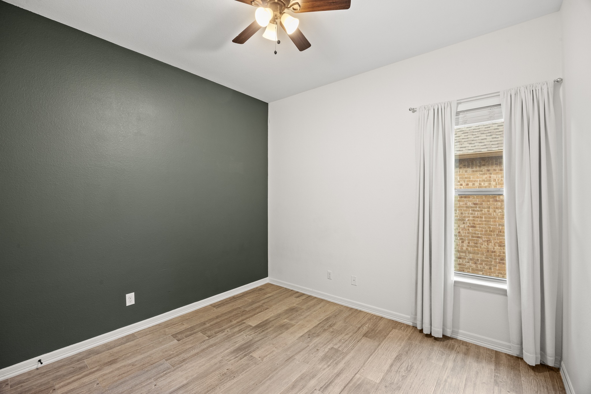 366 Mirafield Lane Austin, TX 78737 - Photo 9 of 34 Bedroom 3