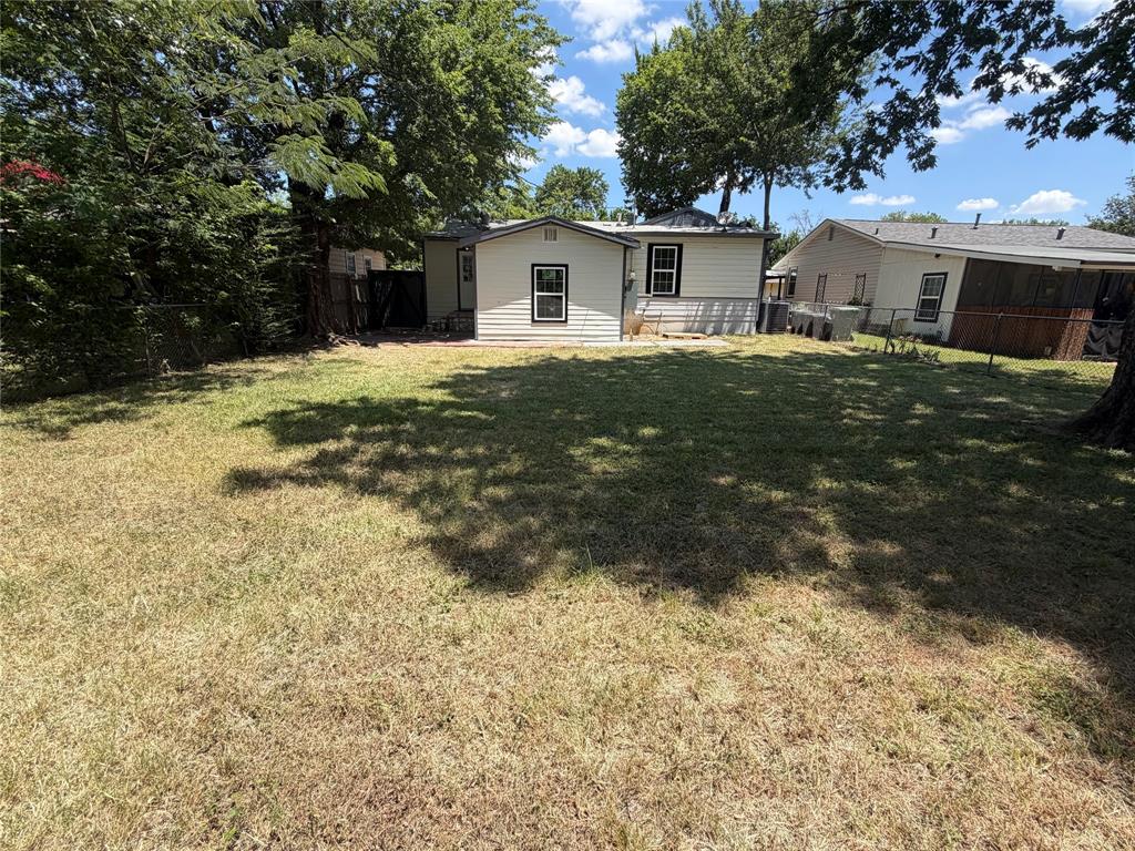 231 Elm Street Hurst, TX 76053 - Photo 21 of 21