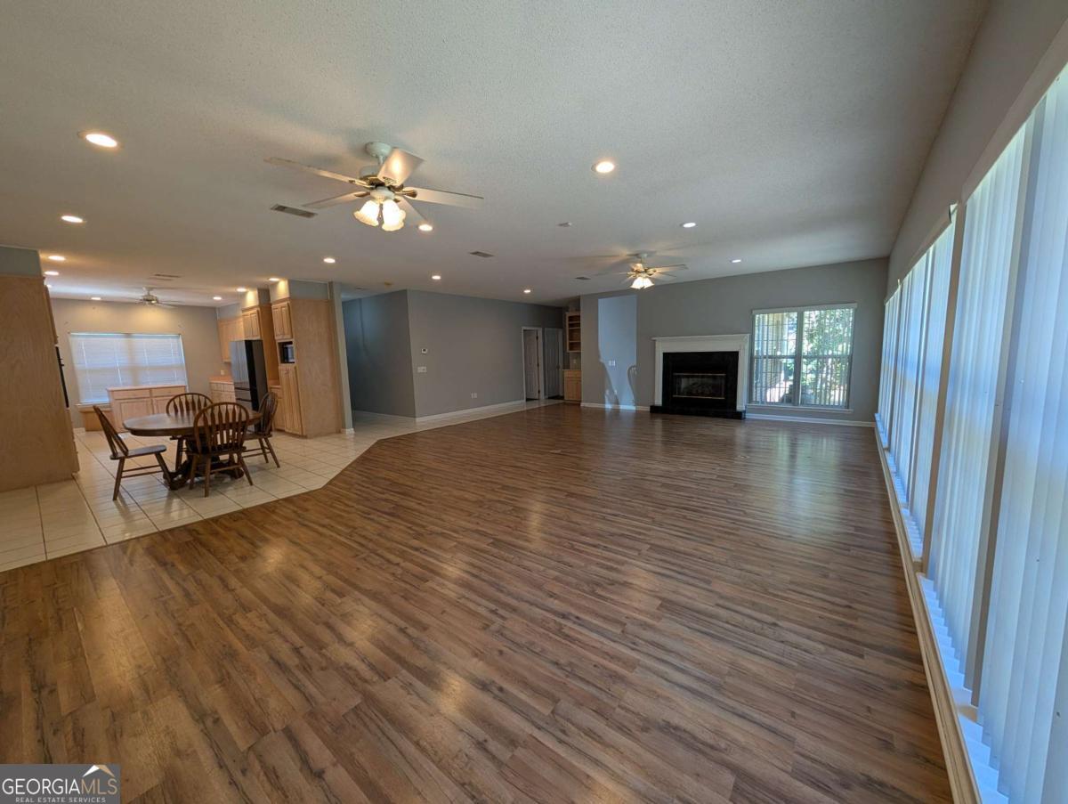 775 Catherine Street Jesup, GA 31546 - Photo 13 of 37