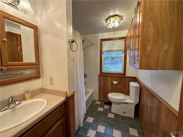 $1,950 | 7336 Wheatley Road, Cicero, NY 13057