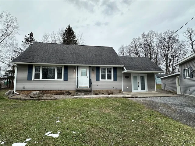 $2,700 | 7336 Wheatley Road, Cicero, NY 13057