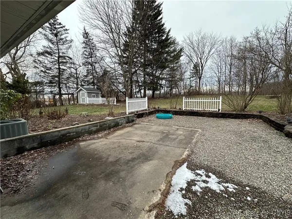 $1,950 | 7336 Wheatley Road, Cicero, NY 13057