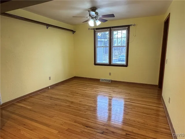 $2,700 | 7336 Wheatley Road, Cicero, NY 13057