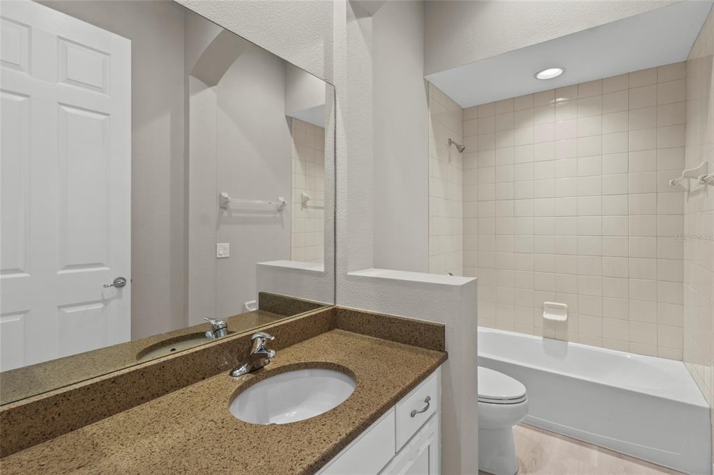8134 Santa Rosa Court Sarasota, FL 34243 - Photo 31 of 52