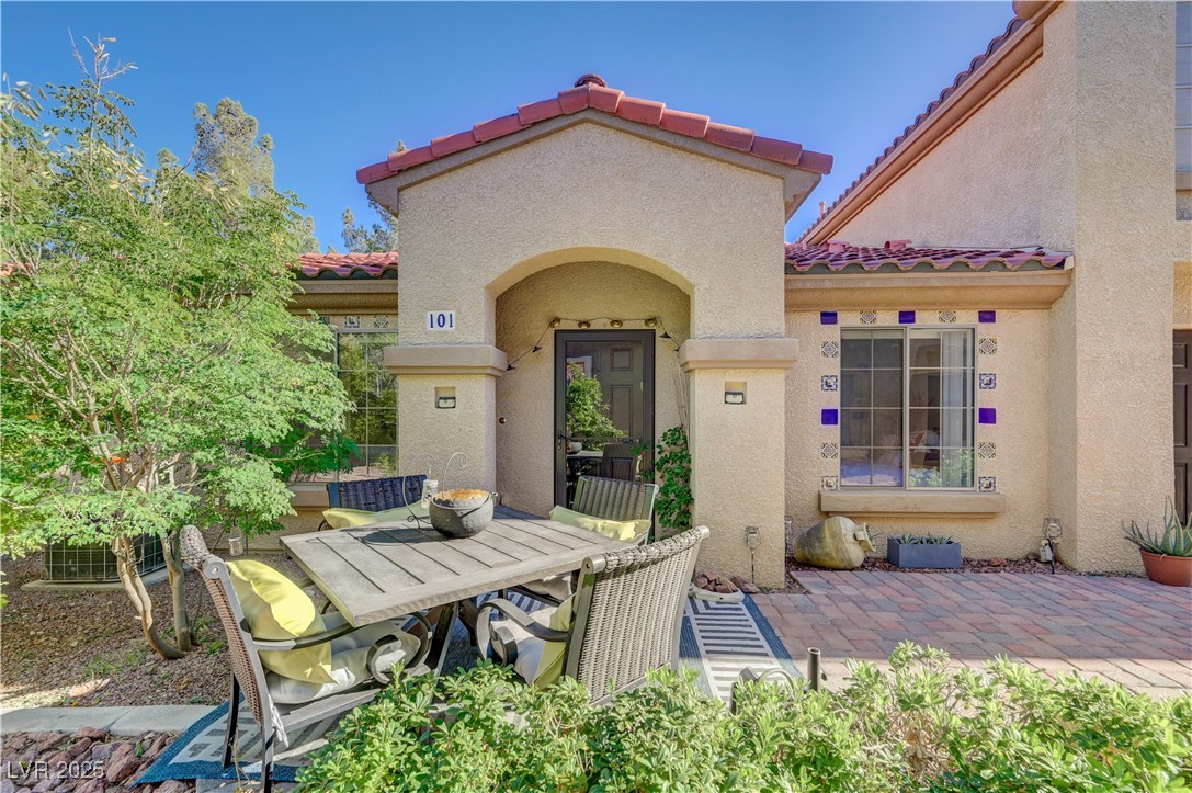 7310 Camrose Ridge Place, Unit 101 Las Vegas, NV 89149 - Photo 2 of 34