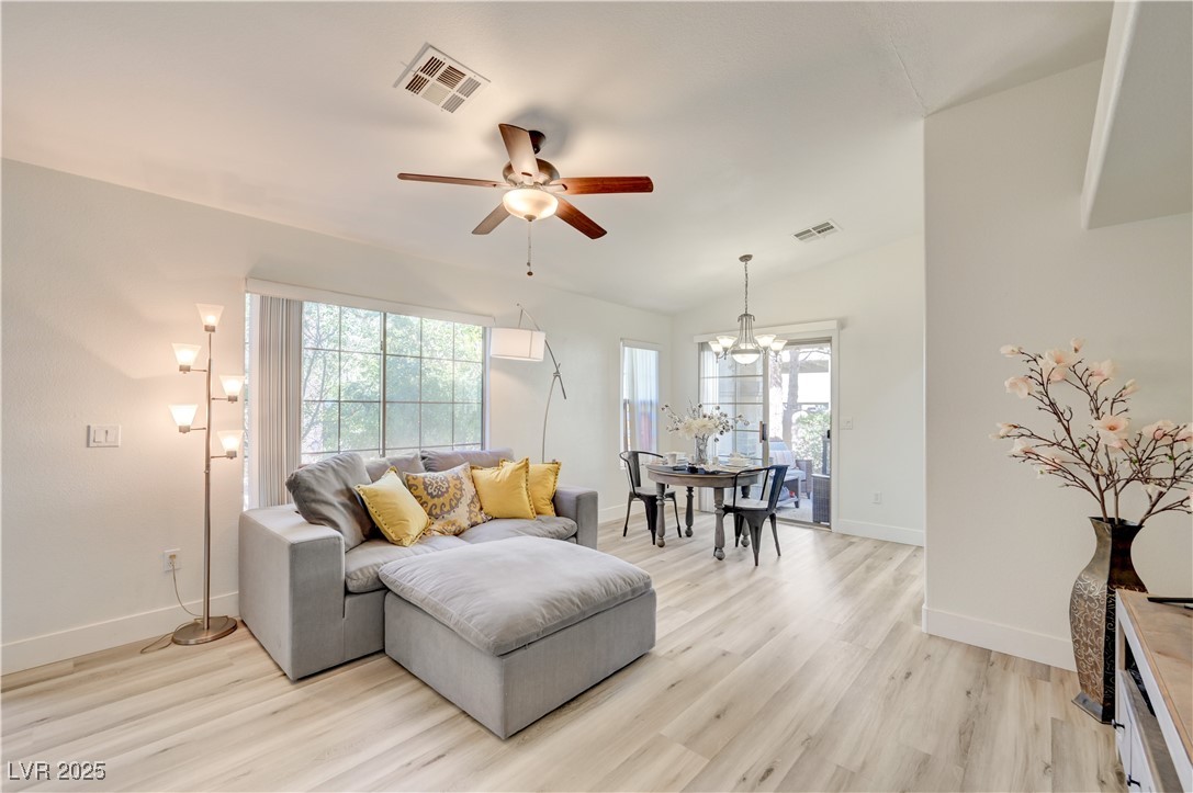 7310 Camrose Ridge Place, Unit 101 Las Vegas, NV 89149 - Photo 4 of 34