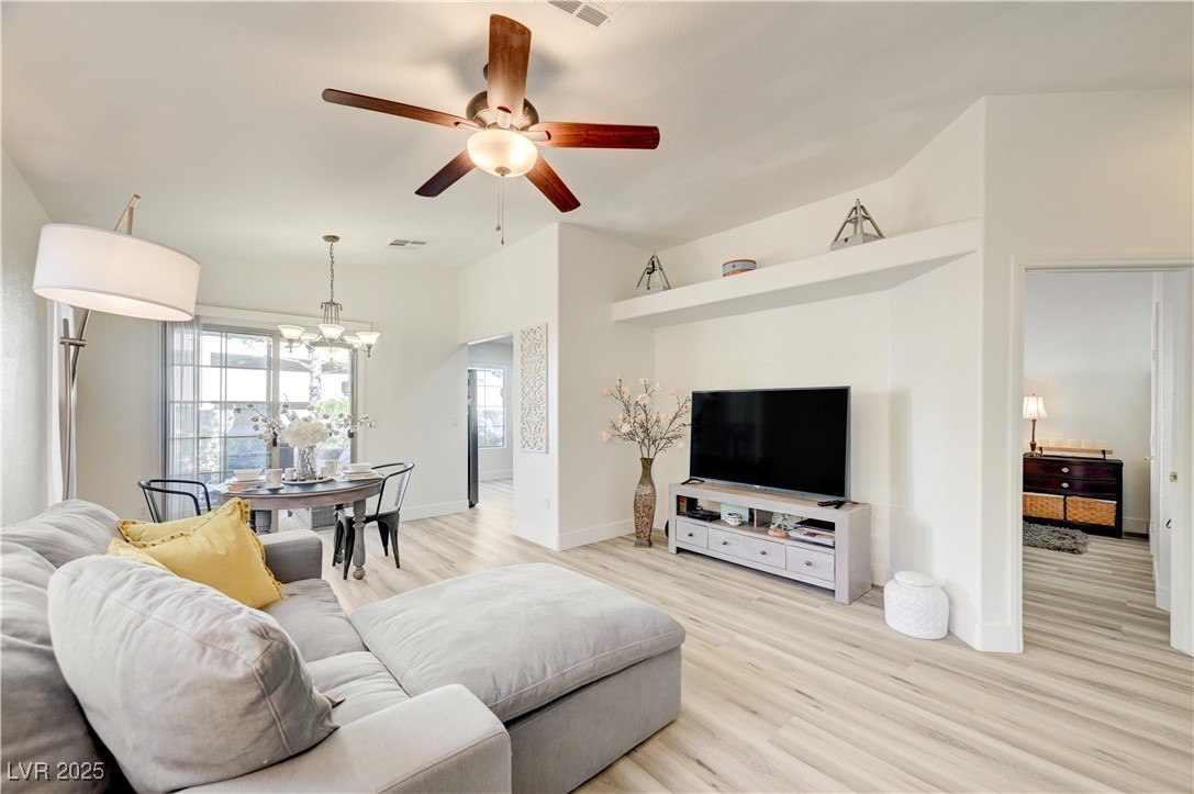 7310 Camrose Ridge Place, Unit 101 Las Vegas, NV 89149 - Photo 5 of 34