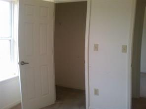 5254 Alameda Road Indianapolis, IN 46228 - Photo 16 of 16 Gallery Image 16