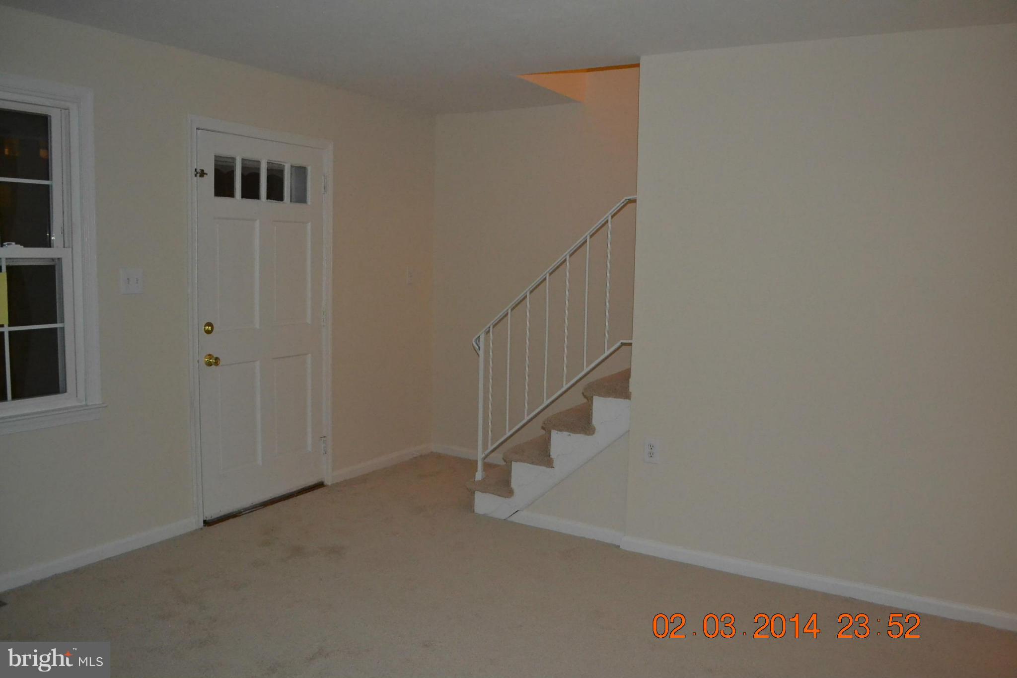 127 West Village Road Elkton, MD 21921 - Photo 4 of 18 Living Room