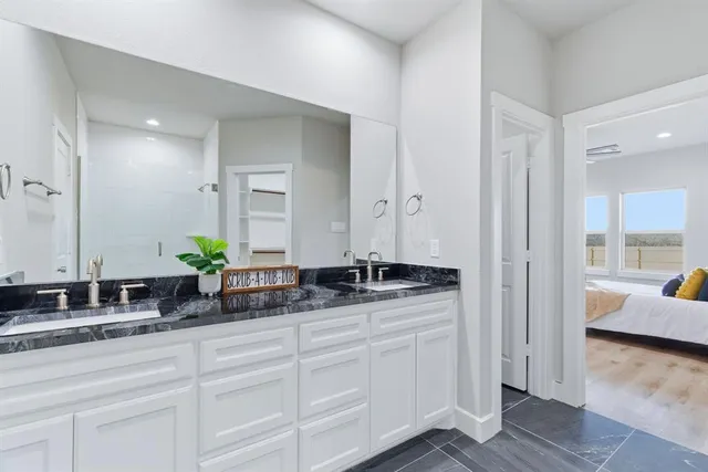 $325,000 | 498 Cumberland Trail, Jacksboro, TX 76458