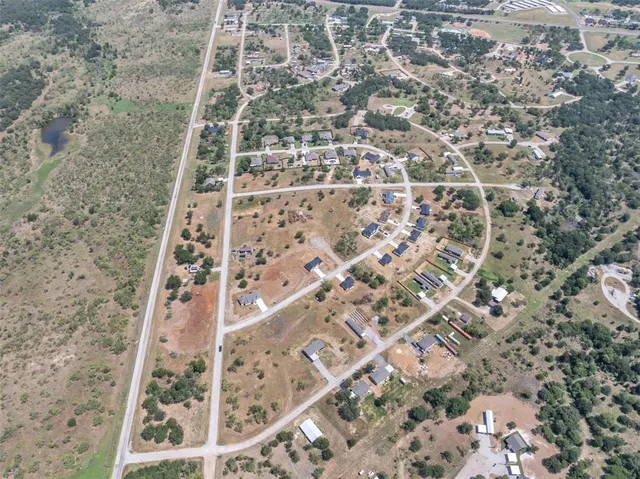 $325,000 | 498 Cumberland Trail, Jacksboro, TX 76458