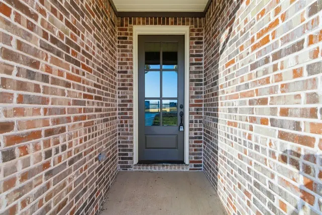 $325,000 | 498 Cumberland Trail, Jacksboro, TX 76458