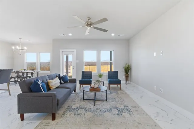 $325,000 | 498 Cumberland Trail, Jacksboro, TX 76458