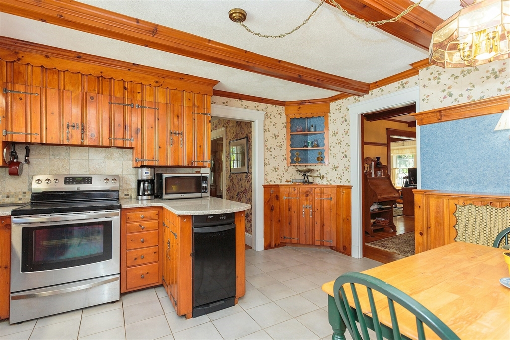70 Woodside Road Winchester, MA 01890 - Photo 15 of 40 Gallery Image 15