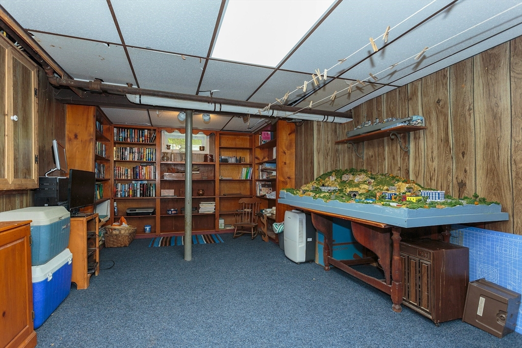 70 Woodside Road Winchester, MA 01890 - Photo 33 of 40 Gallery Image 33