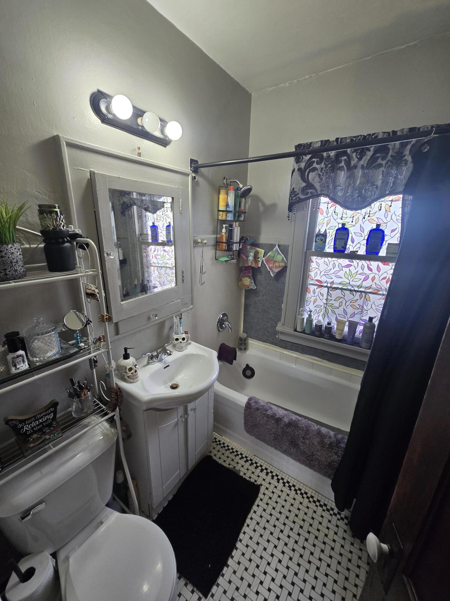 1722 South Layton Boulevard Milwaukee, WI 53215 - Photo 21 of 34 20260203_112226