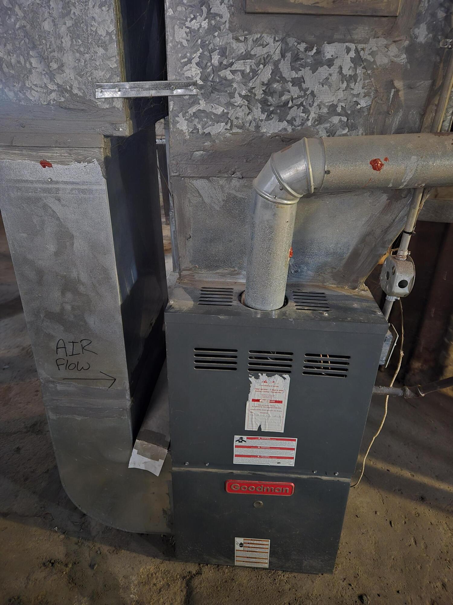 1722 South Layton Boulevard Milwaukee, WI 53215 - Photo 33 of 34 20260203_115233