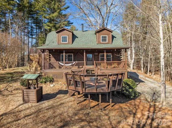 $675,000 | 40 Chambers Drive, Weaverville, NC 28787