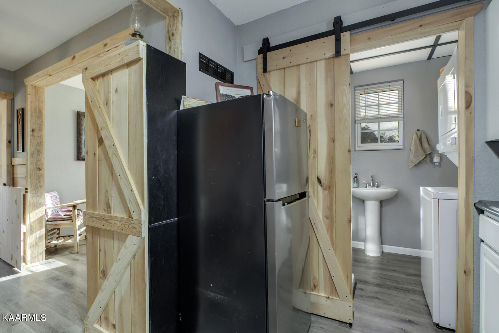 1690 Reliance Road Tellico Plains, TN 37385 - Photo 12 of 34 Kitchen/Bath Entry