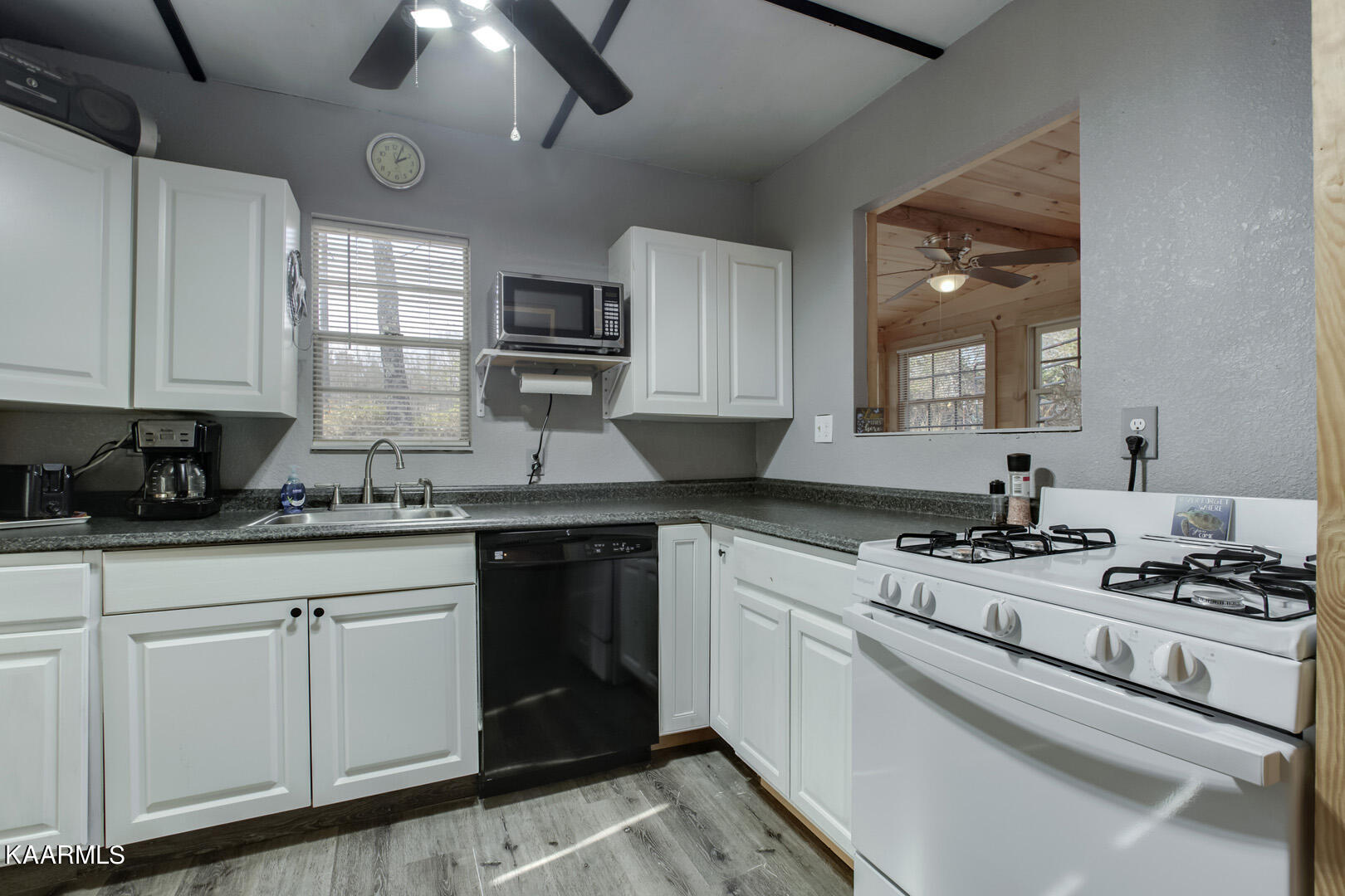 1690 Reliance Road Tellico Plains, TN 37385 - Photo 7 of 34 Huge Kitchen!