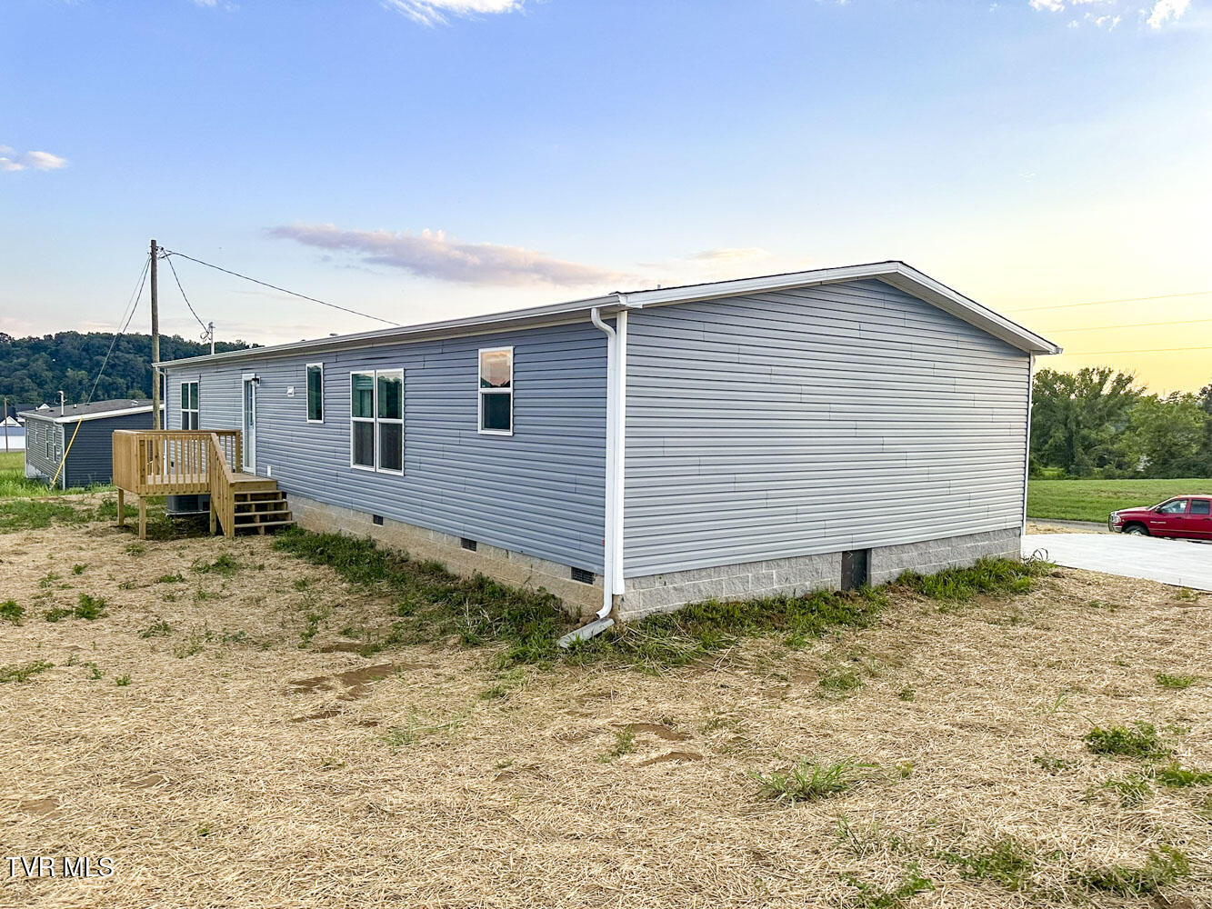 1555 River Path Morristown, TN 37813 - Photo 4 of 26 IMG_1393