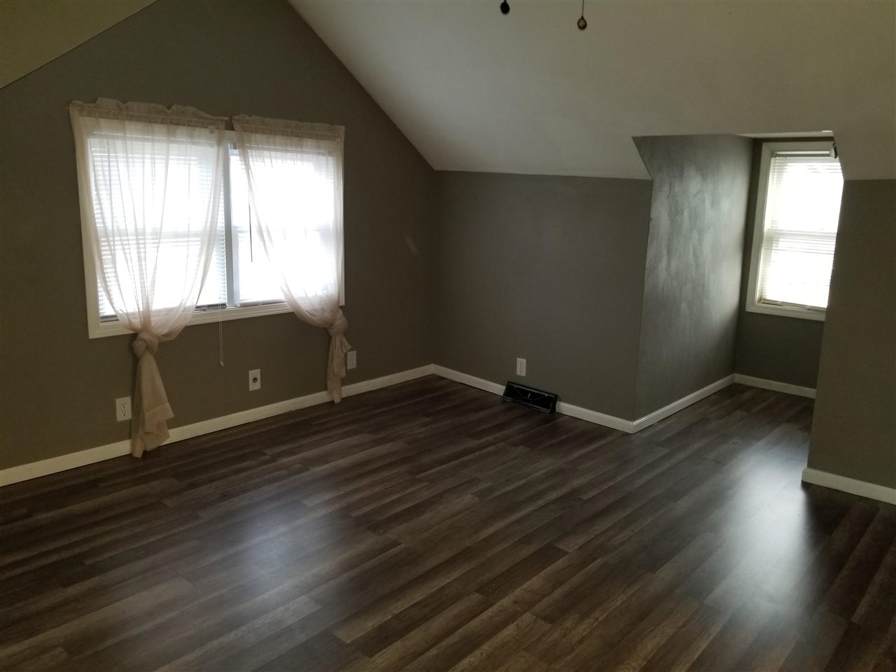 1719 Halsted Road Rockford, IL 61103 - Photo 13 of 15 Gallery Image 13