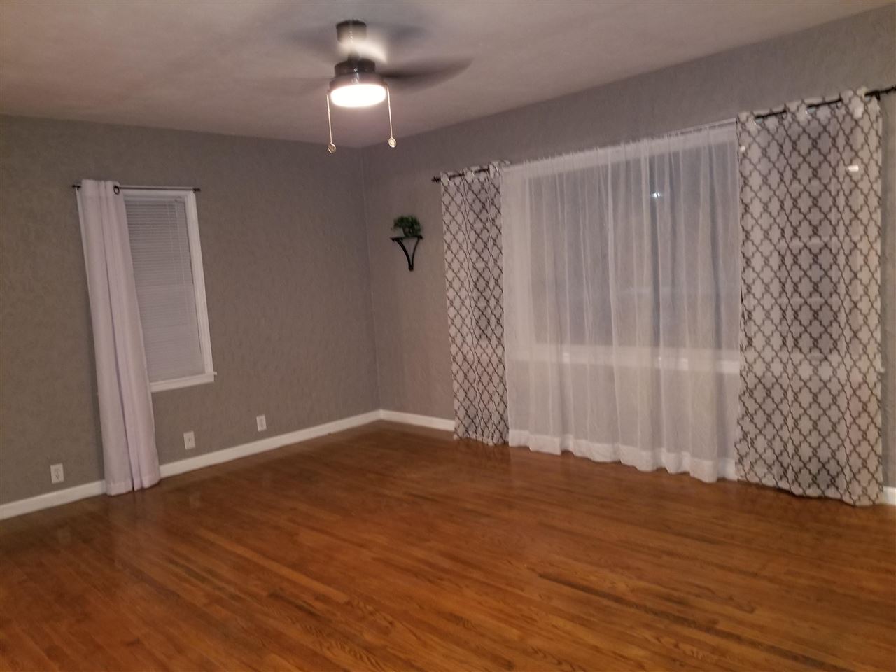1719 Halsted Road Rockford, IL 61103 - Photo 4 of 15 Gallery Image 4
