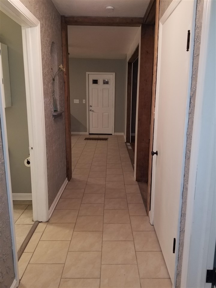 1719 Halsted Road Rockford, IL 61103 - Photo 8 of 15 Gallery Image 8