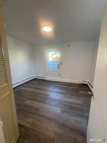 $1,500 | 190 Birdseye Street, Unit A9, Bridgeport, CT 06604